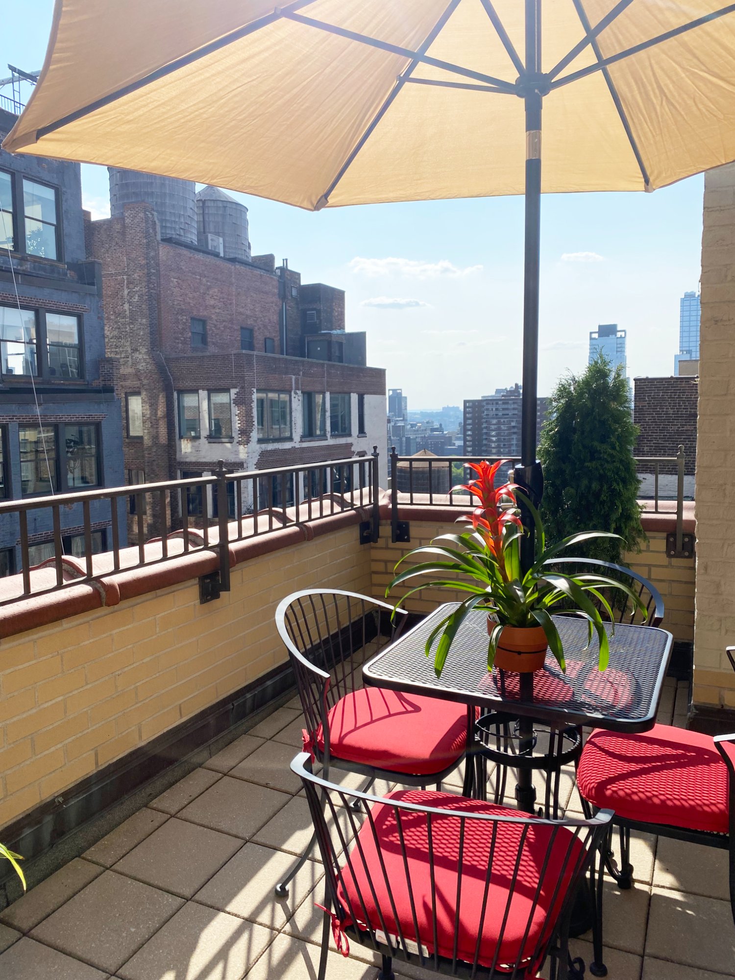 Roof deck umbrella